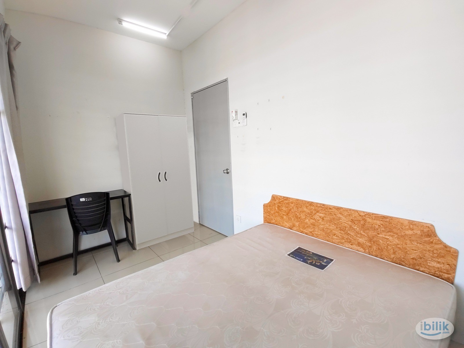 Middle Room with balcony(partition) at One Damansara, Damansara Damai - Image 3