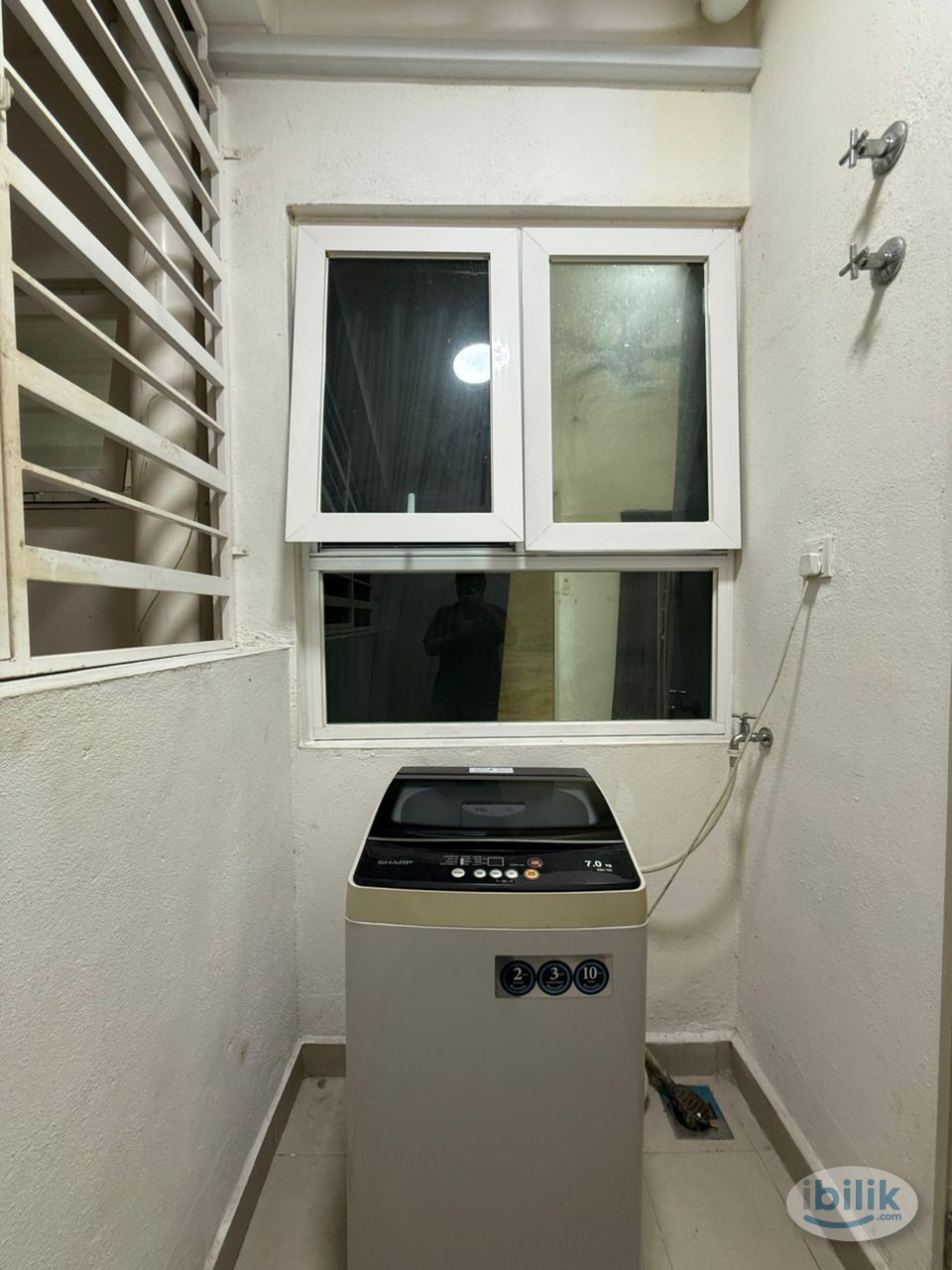 Master Room-clean & safety - Image 3