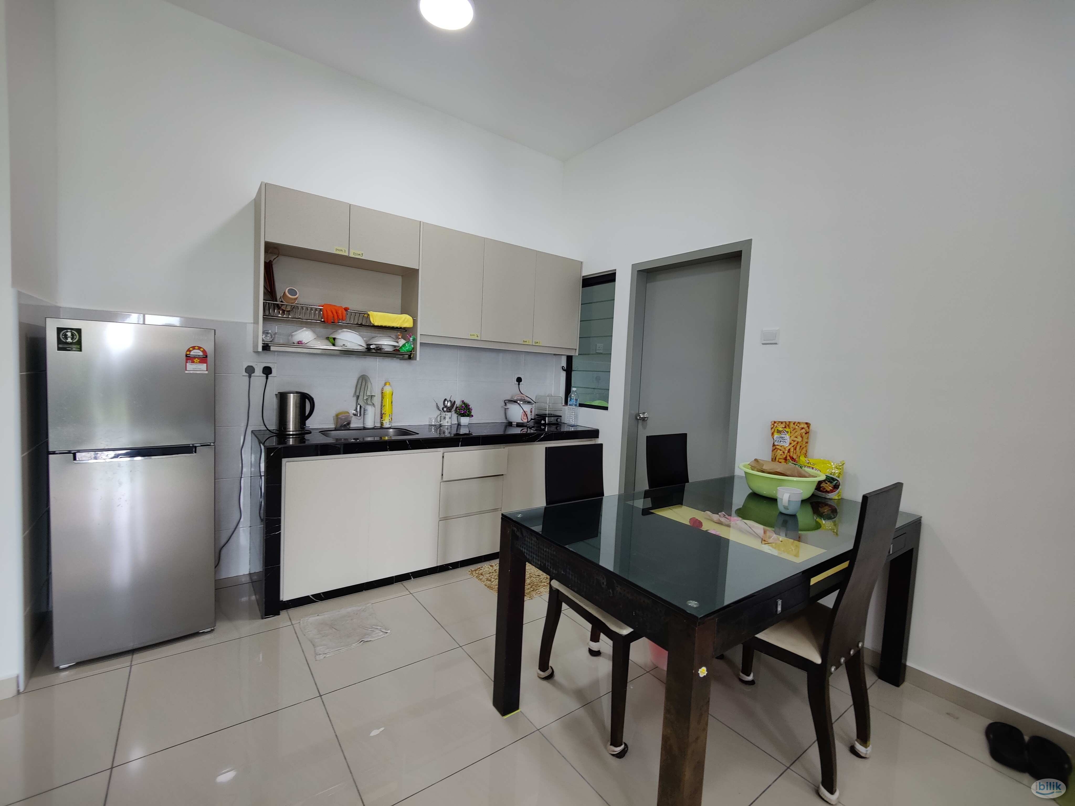 B11 Parkland Residence Middle Room,Female Unit,Walking Distance To MRT Link Bridge,Viewing Available Anytime - Image 4