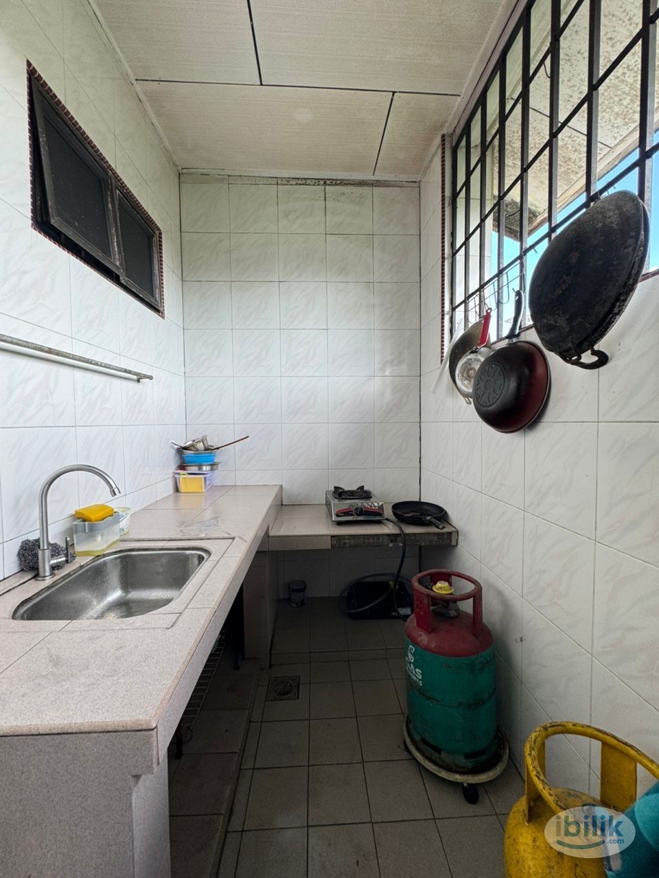 🚶‍♂️5 min to CIQ😎 Fully furnished, private bathroom, Low deposit – Perfect for you! 🏡 - Image 3
