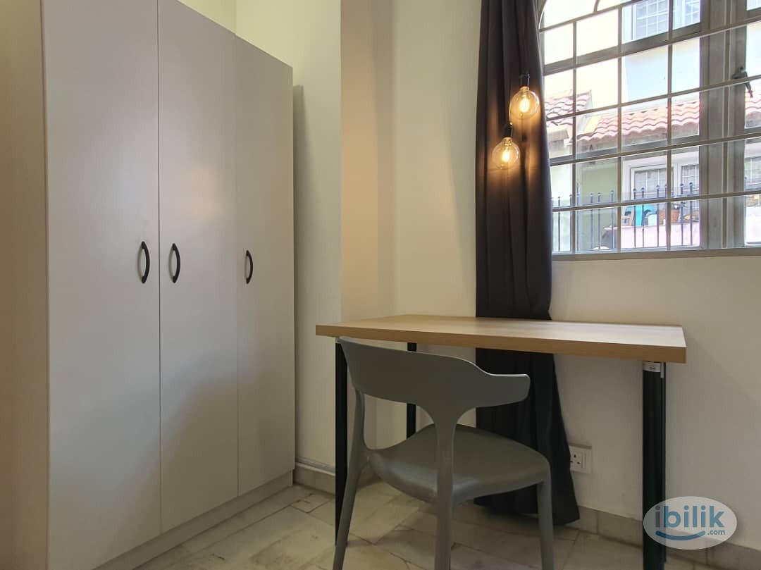 Middle Room at USJ 18, UEP Subang Jaya - Image 2