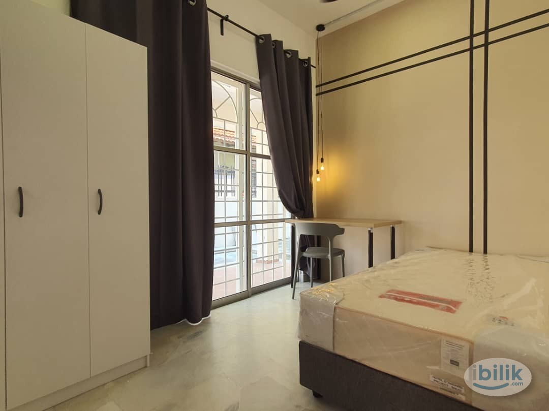 Middle Room at USJ 18, UEP Subang Jaya - Image 5