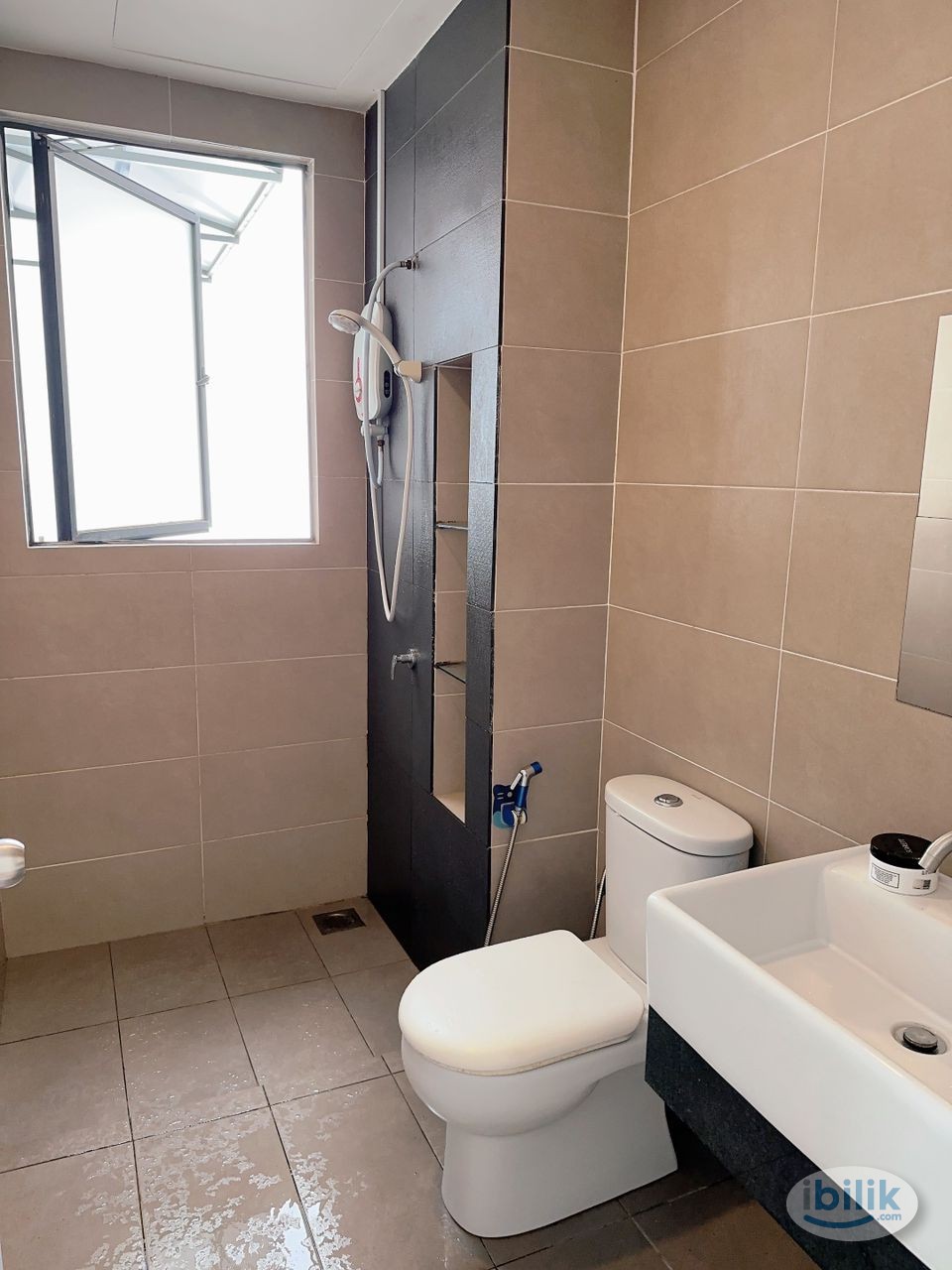 you residence  Walk3 min MRT Cheras selangor Included water electricity wif - Image 3