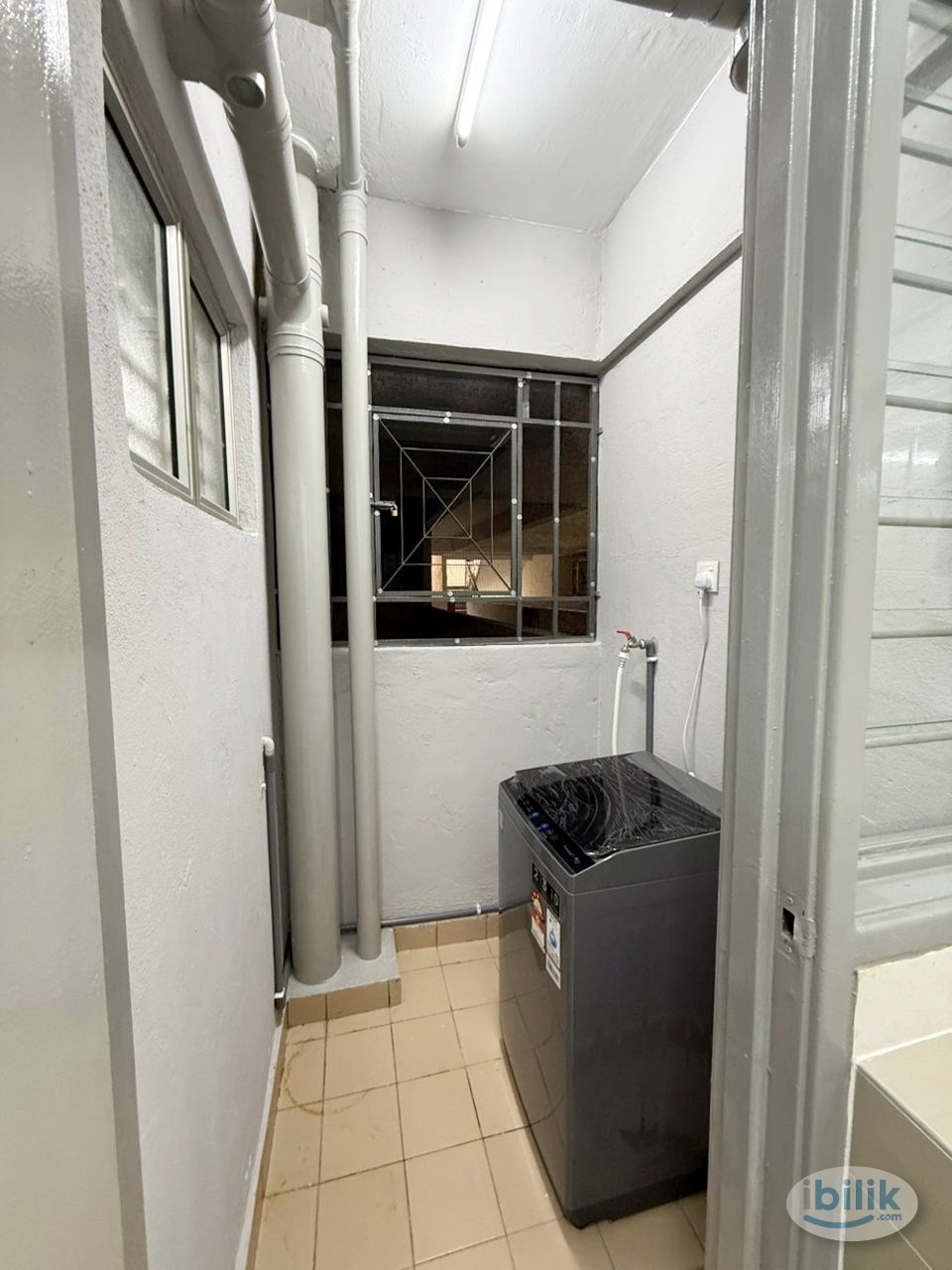 Small Room at Pelangi Damansara Sentral, Mutiara Damansara - Image 3