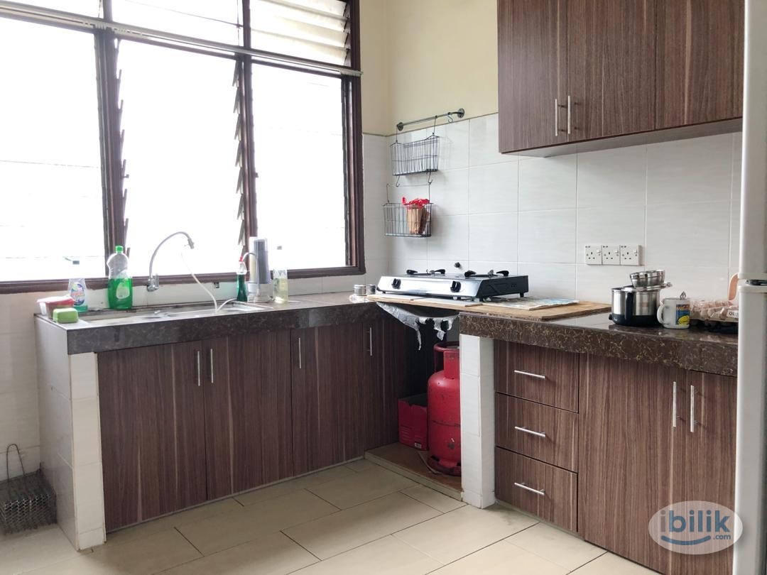 Damansara Room for rent - Image 4