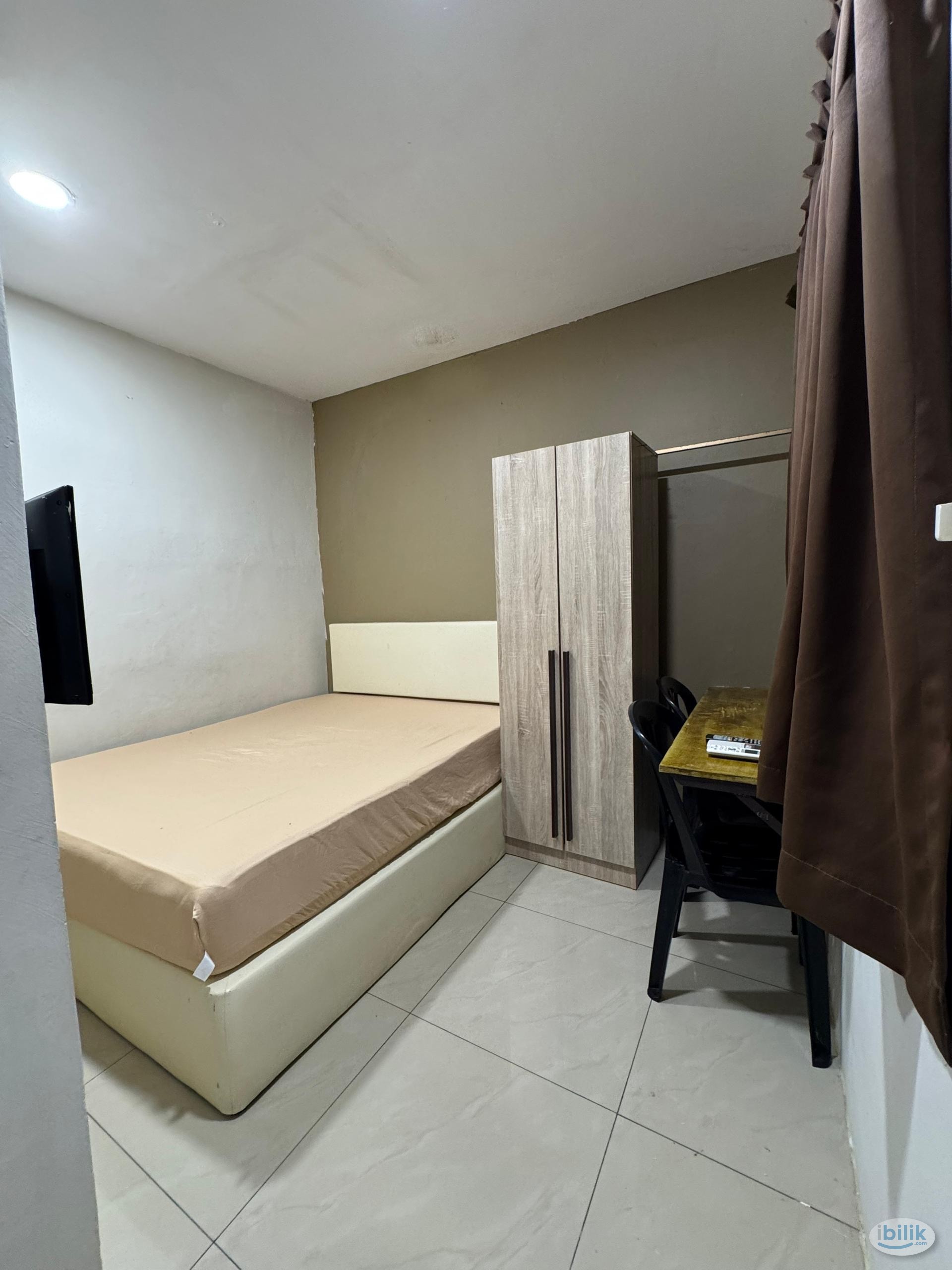 🔥🔥SUPER LOW DEPOSIT🔥🔥Master Room at CIQ, Johor Bahru - Image 4