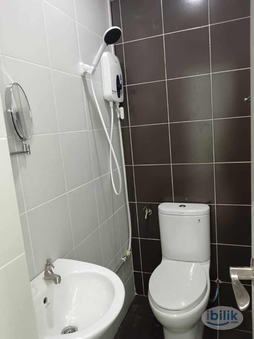 Female Room at Austin Regency, Johor Bahru - Image 2