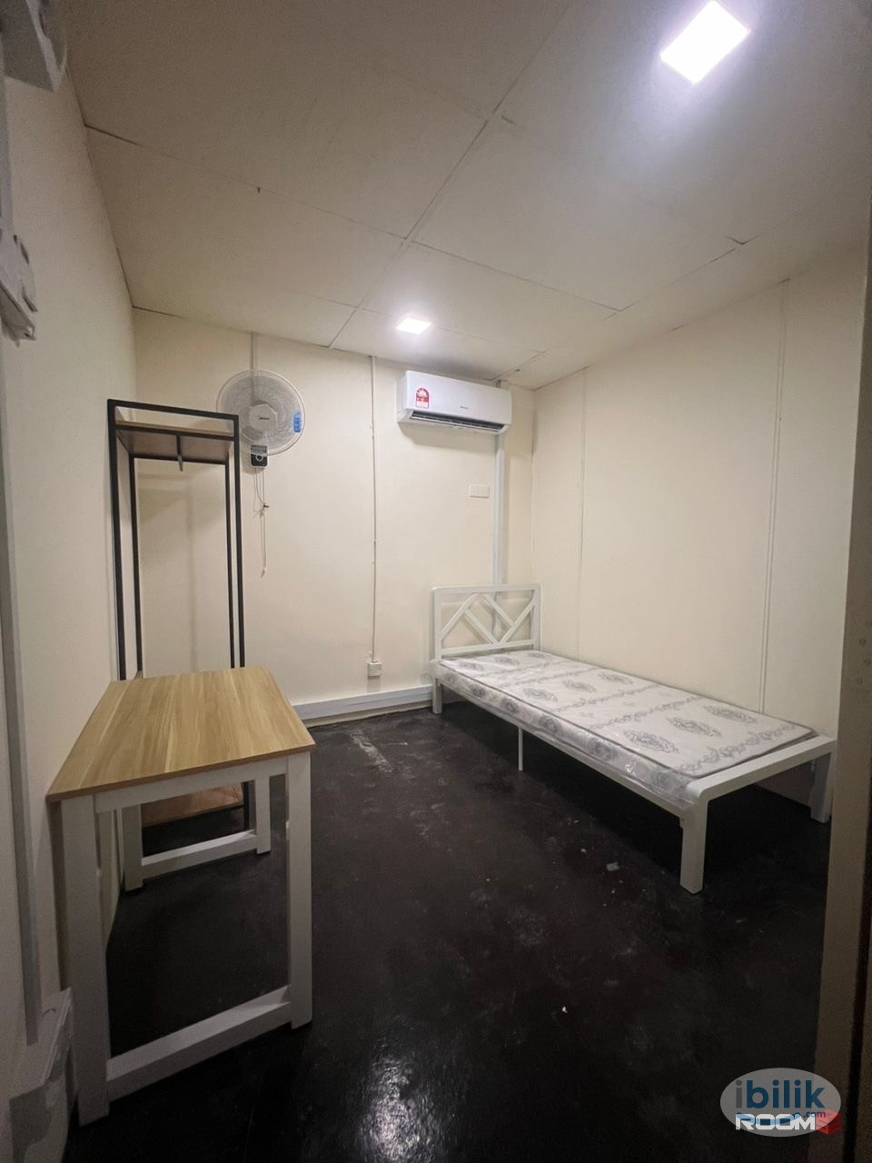 🏠 Room for Rent @ SS15 🚶‍♂️ Walking Distance to LRT & INTI College 🌟 - Image 1