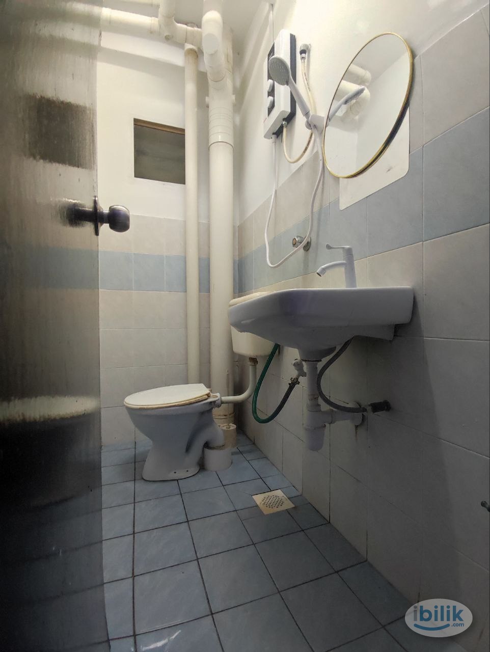 ❗❗ Fully furnished Middle room @ Seri Kembangan | 5min drive to MRT Tmn Equine 🚆| 15min to UPM - Image 3