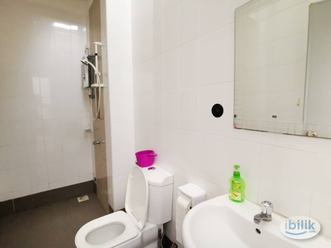 Middle Room at Setia Alam, Shah Alam (LOW DEPOSIT) - Image 4