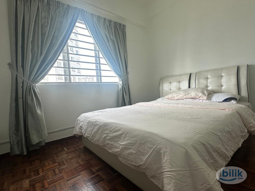 Middle Room at Menara Menjalara, Bandar Menjalara - Image 2