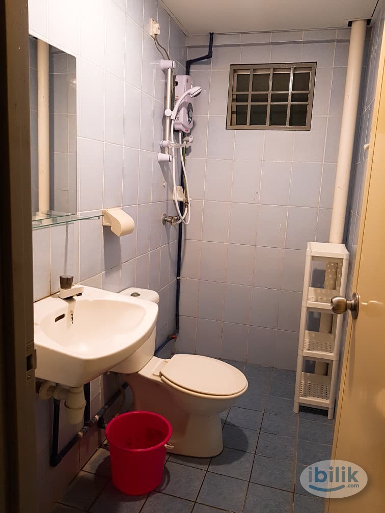 Medium Room (with A/C) Female Only - Image 3