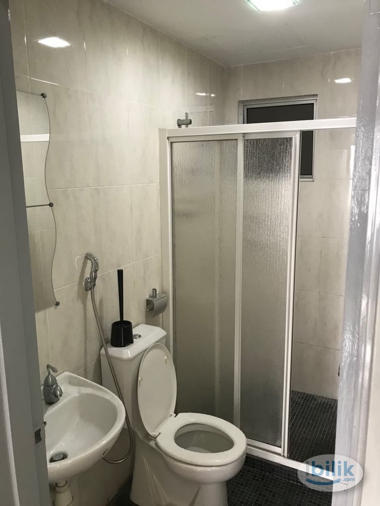 room with high speed Wi-Fi & Cuckoo water filter, can rent car park - Image 3
