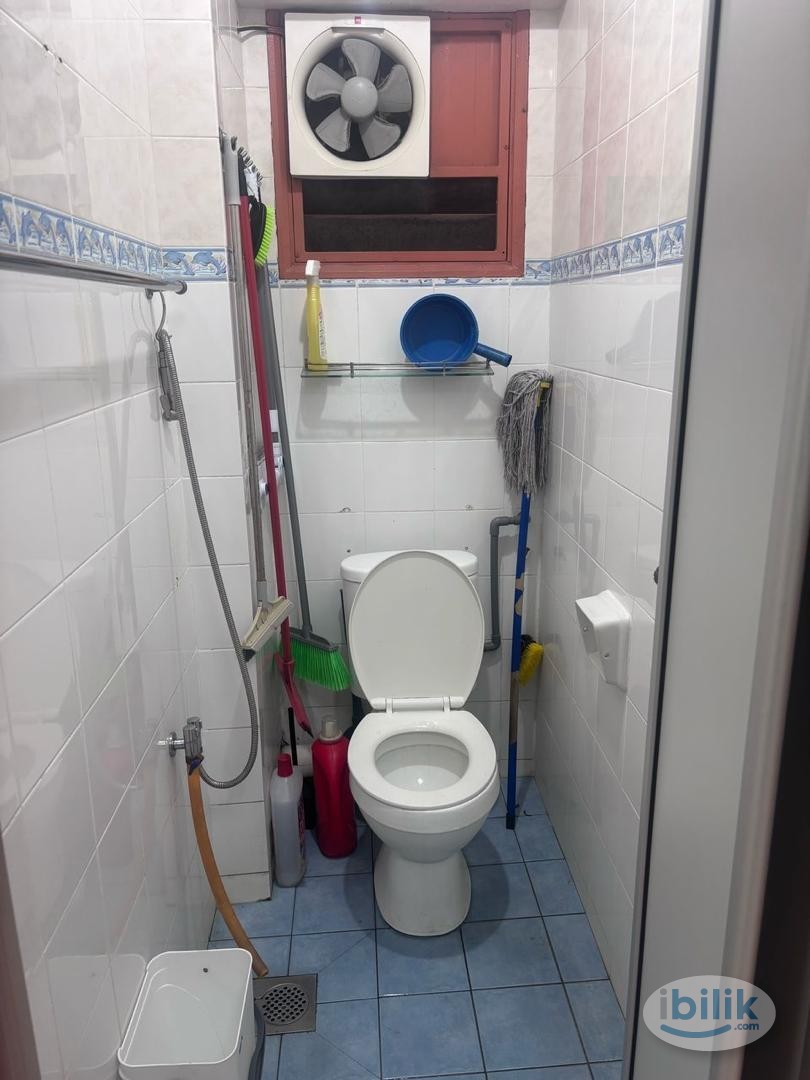 Single Room at Desa Dua, Kepong - Image 3