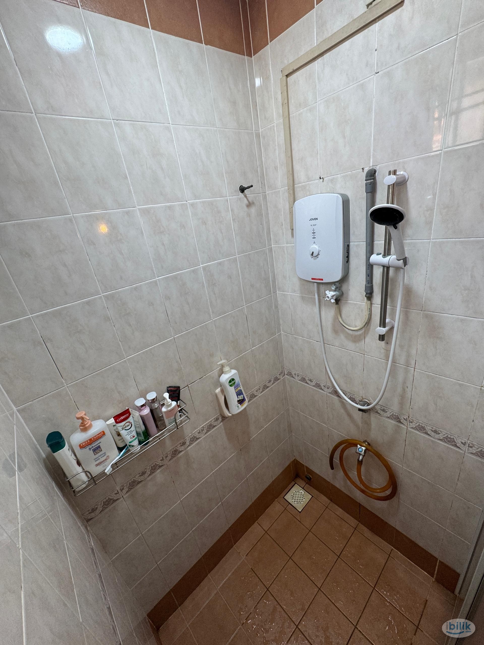 Middle Room at Winchester, Ara Damansara - Image 3