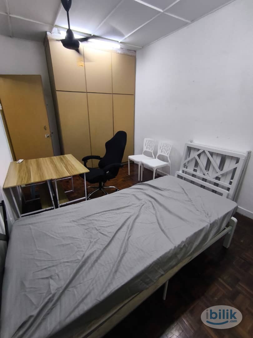 Low Rental 🔉 Bilik Sewa Murah at SS25 PJ with Air-Cond near Kelana Jaya LRT🛜‼️FREE UTILITIES - Image 1