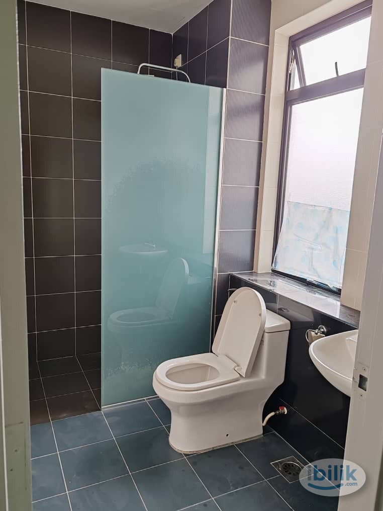Female Room at Austin Regency, Johor Bahru - Image 2
