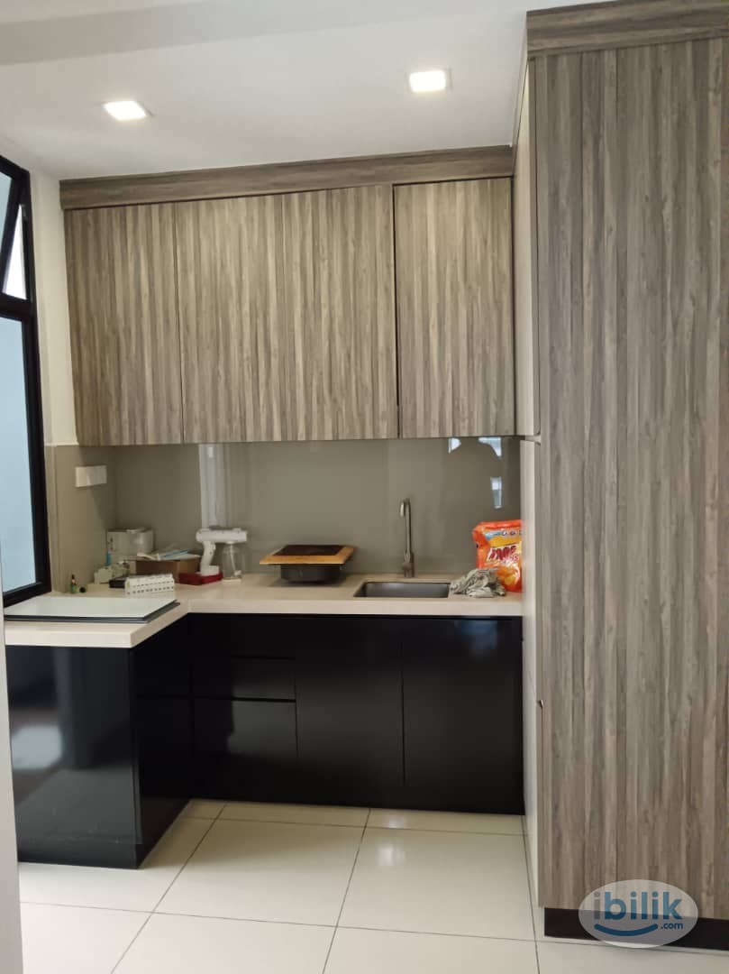 Female Room at Austin Regency, Johor Bahru - Image 4