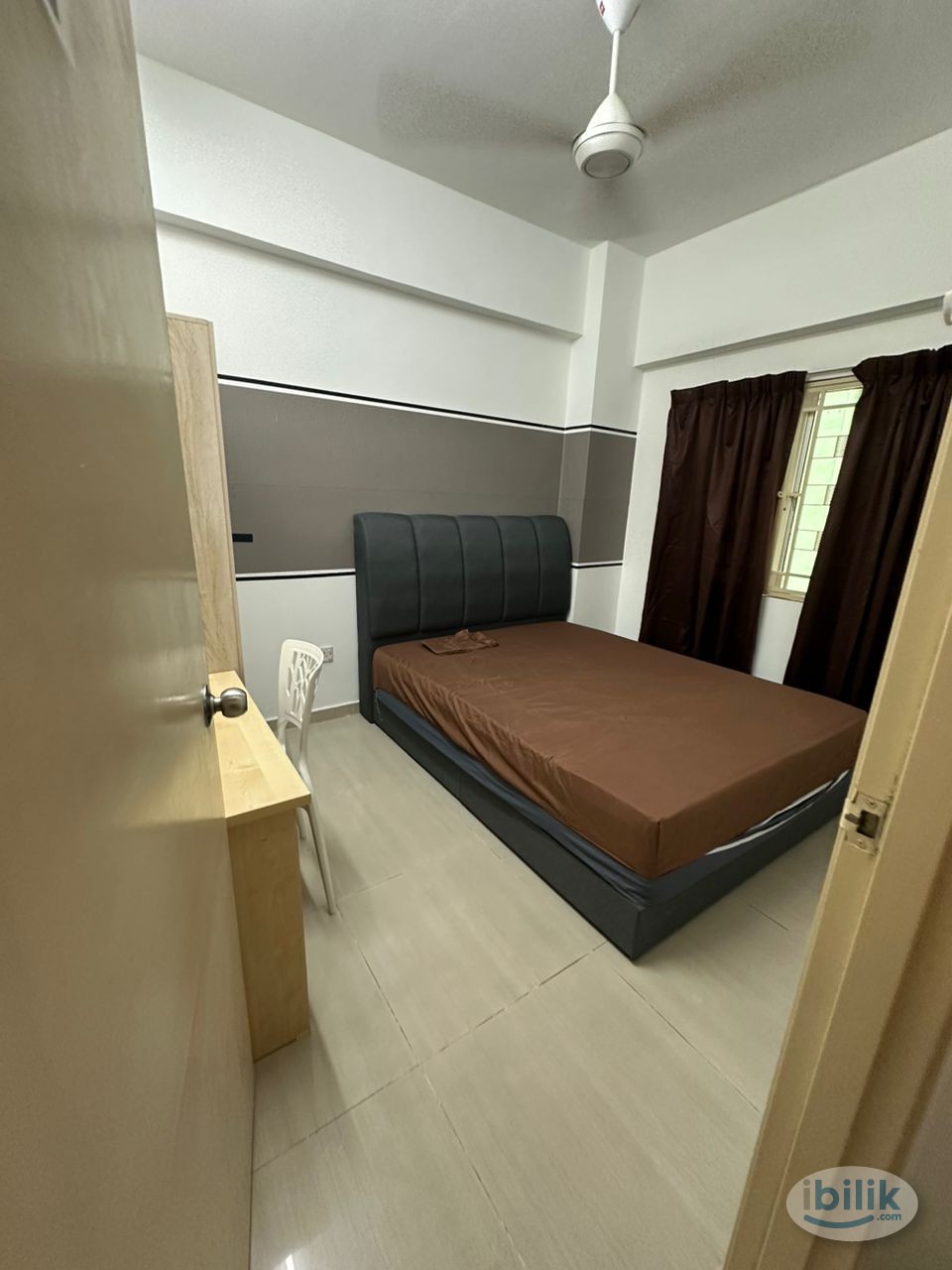 Medium Room Fully Furnish(Female Unit)Walking Distance To KTM & MRT - Image 3