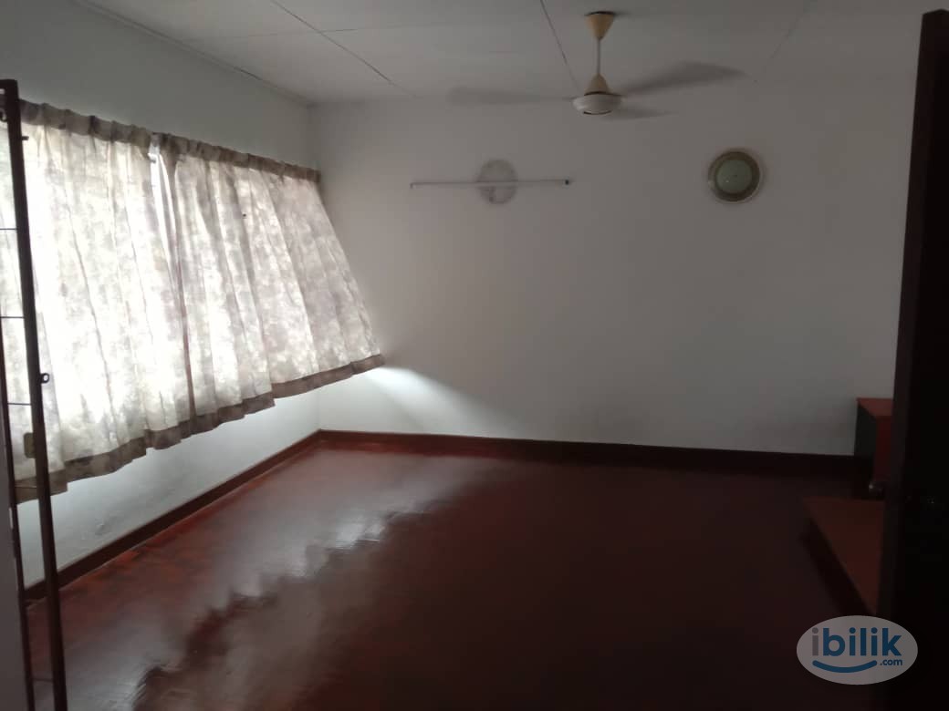 Bilik Sewa Wanita Melayu, Bilik Master di SS 21/4 Damansara Utama, Petaling Jaya S'gor. - Image 1