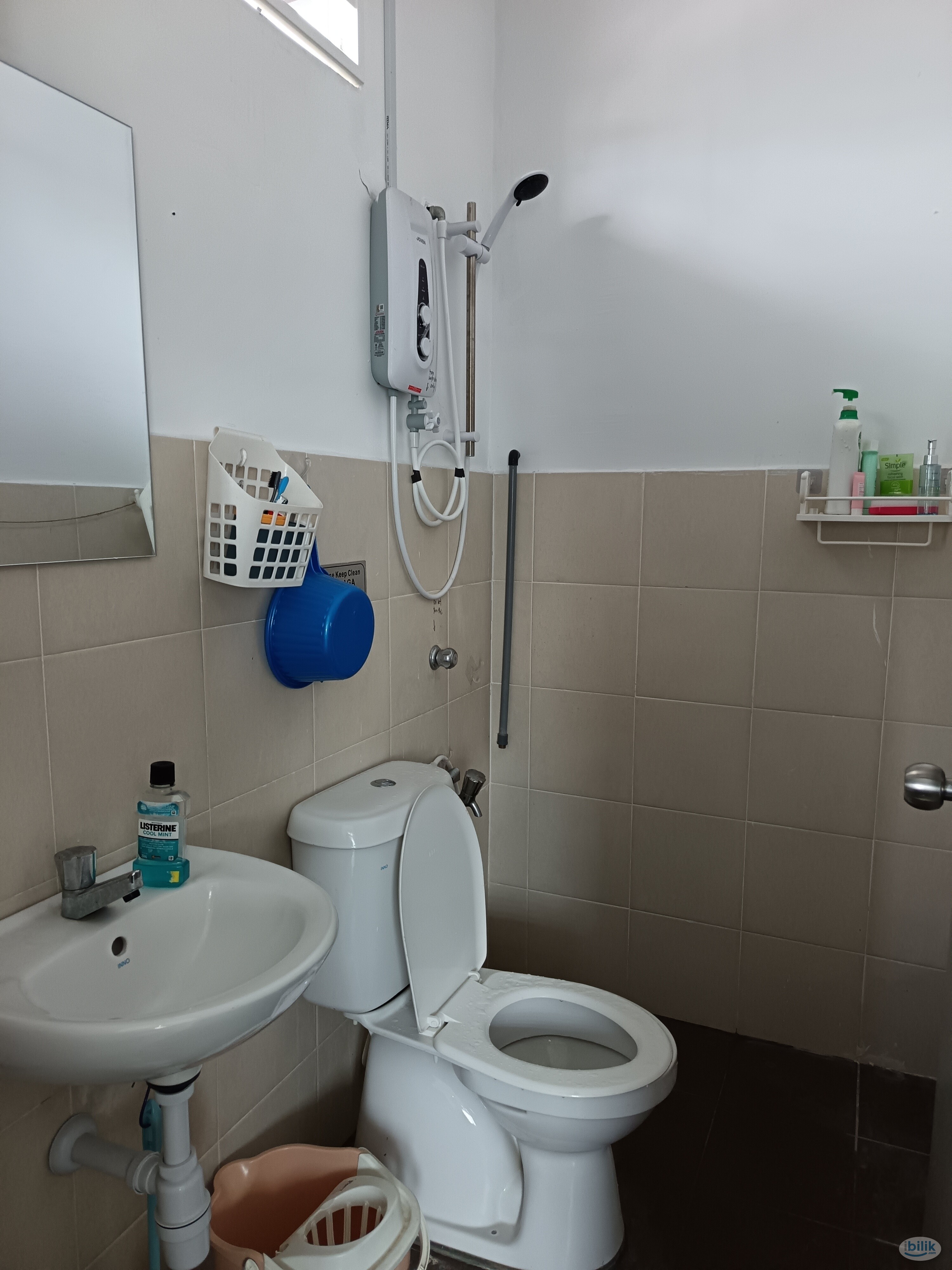 Next to Perodua Academy HQ new Master bedroom fully furnished - Image 4