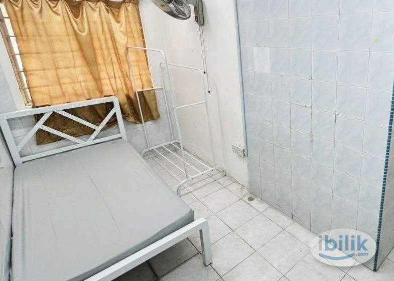 ‼️BANDAR UTAMA GIRL UNIT‼️WALKING DISTANCE TO MRT - Image 1