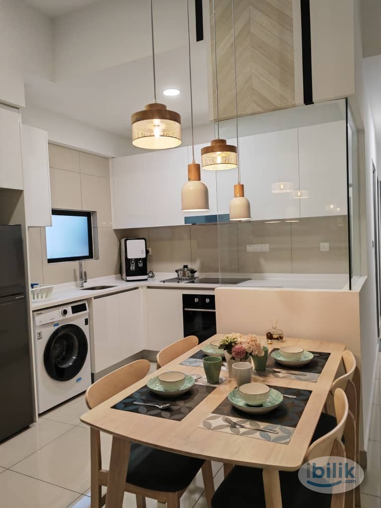 Middle Room at Astoria, Ampang Hilir - Image 1