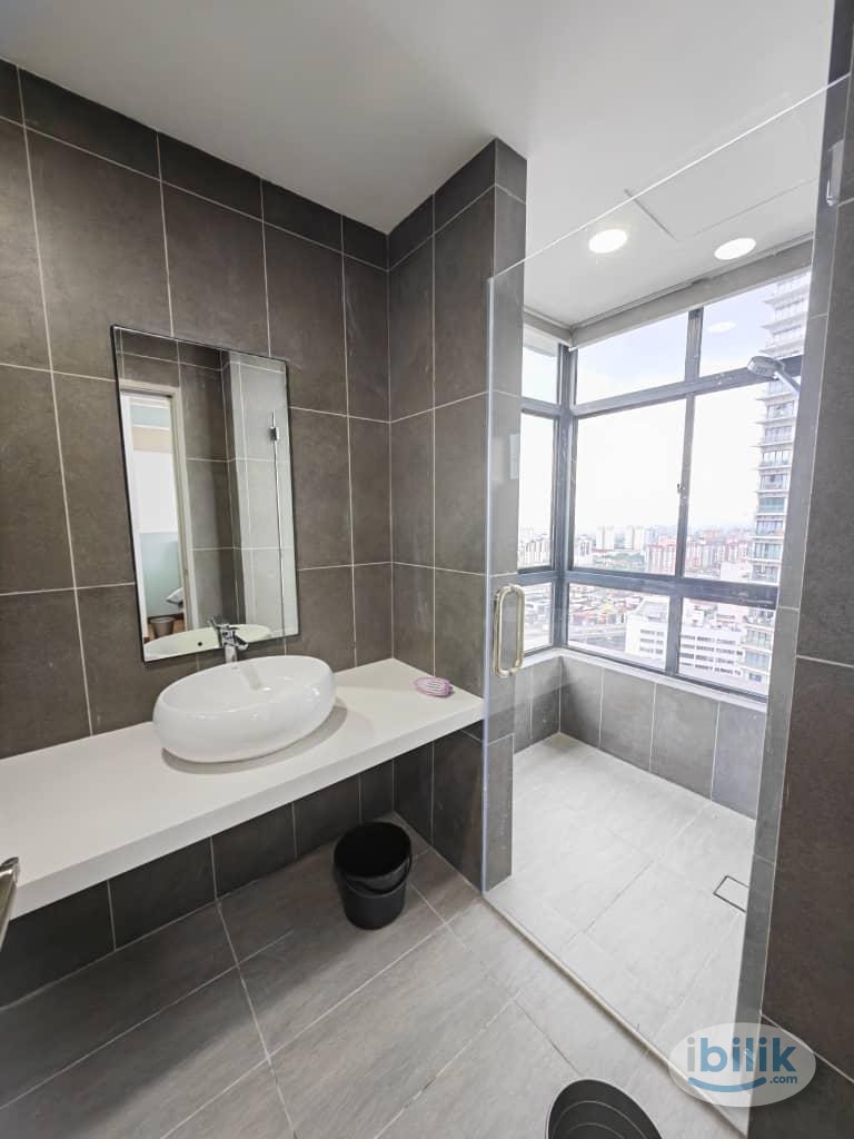 Single Room at Astoria, Ampang Hilir - Image 4