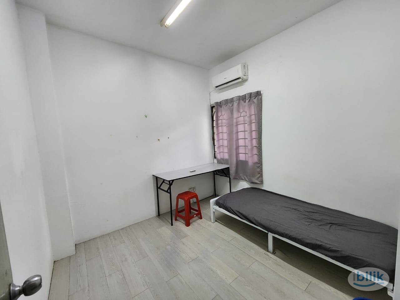 🌟 Medium Room with Aircond @ Pusat Bandar Puchong 🌟 - Image 1
