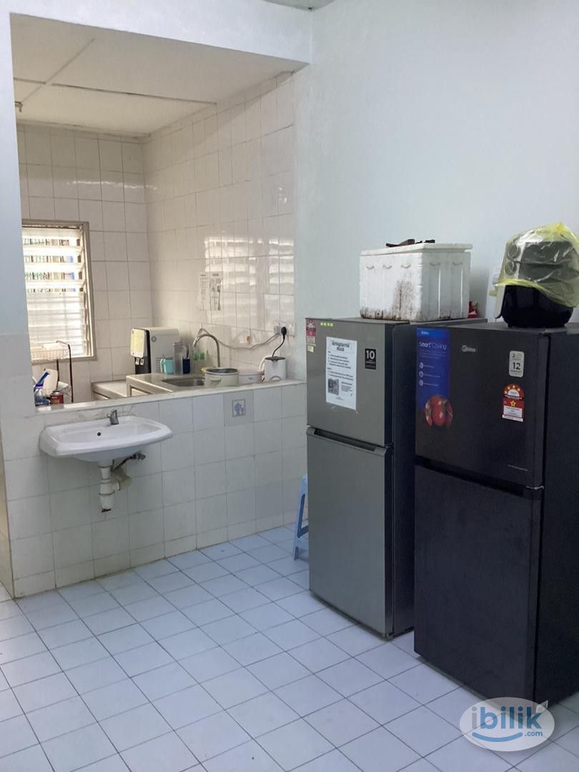 🔥LANDED HOUSE MERDEKA PROMO ‼️😮 🏡 Stylish and Zero Deposit Single Room near LRT IOI Puchong 🏡Free Utilities & WIfi🛜‼️ - Image 2