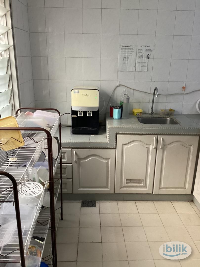 🔥LANDED HOUSE MERDEKA PROMO ‼️😮 🏡 Stylish and Zero Deposit Single Room near LRT IOI Puchong 🏡Free Utilities & WIfi🛜‼️ - Image 3