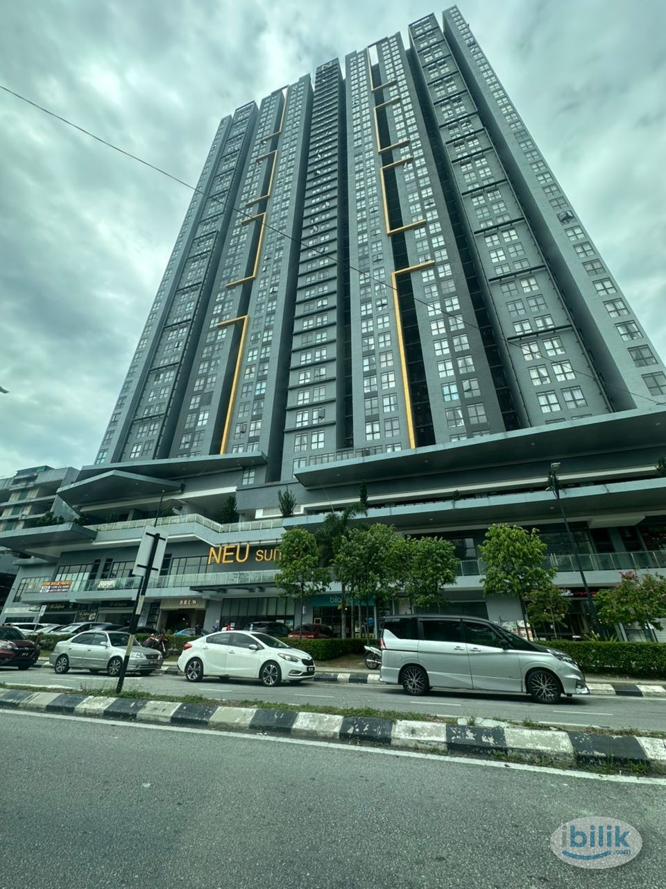Neu Suites Single Room 🚗 5min Great Eastern Mall, 🚶‍♂️ 10min to Gleneagles Hospital 💉🏥 - Image 3
