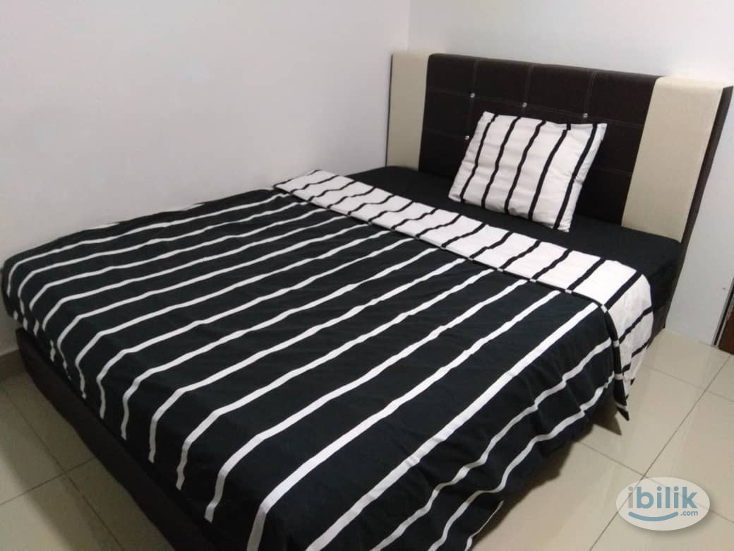 Nice Middle Room at Trefoil Condominium, Setia Alam, Shah Alam (Next to Setia City Mall)- direct owner - Image 5