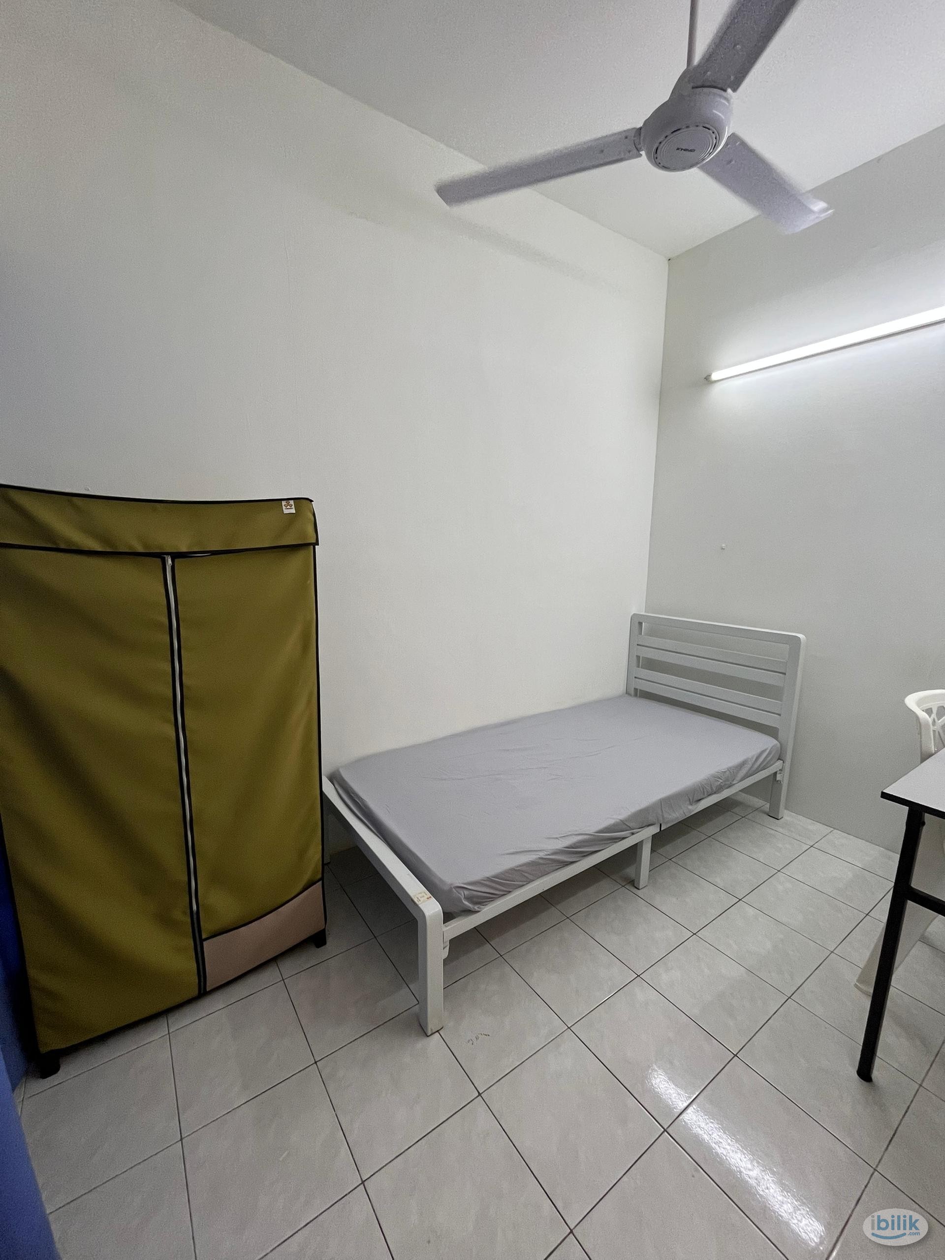 Single Room at Setia Alam | near to setia city mall 🛍️ - Image 2