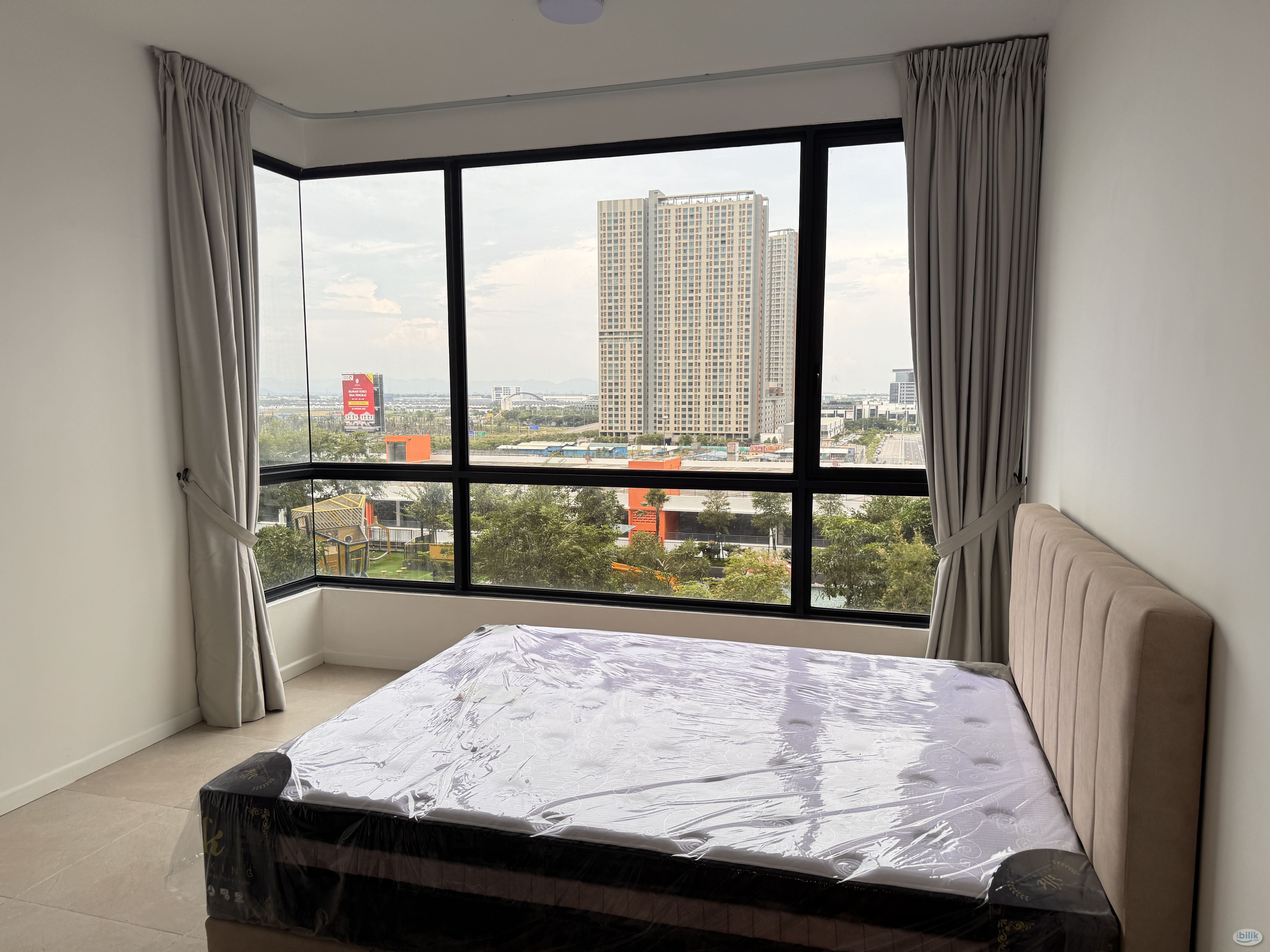 Batu Kawan, Penang Junior Master Room  - Image 1