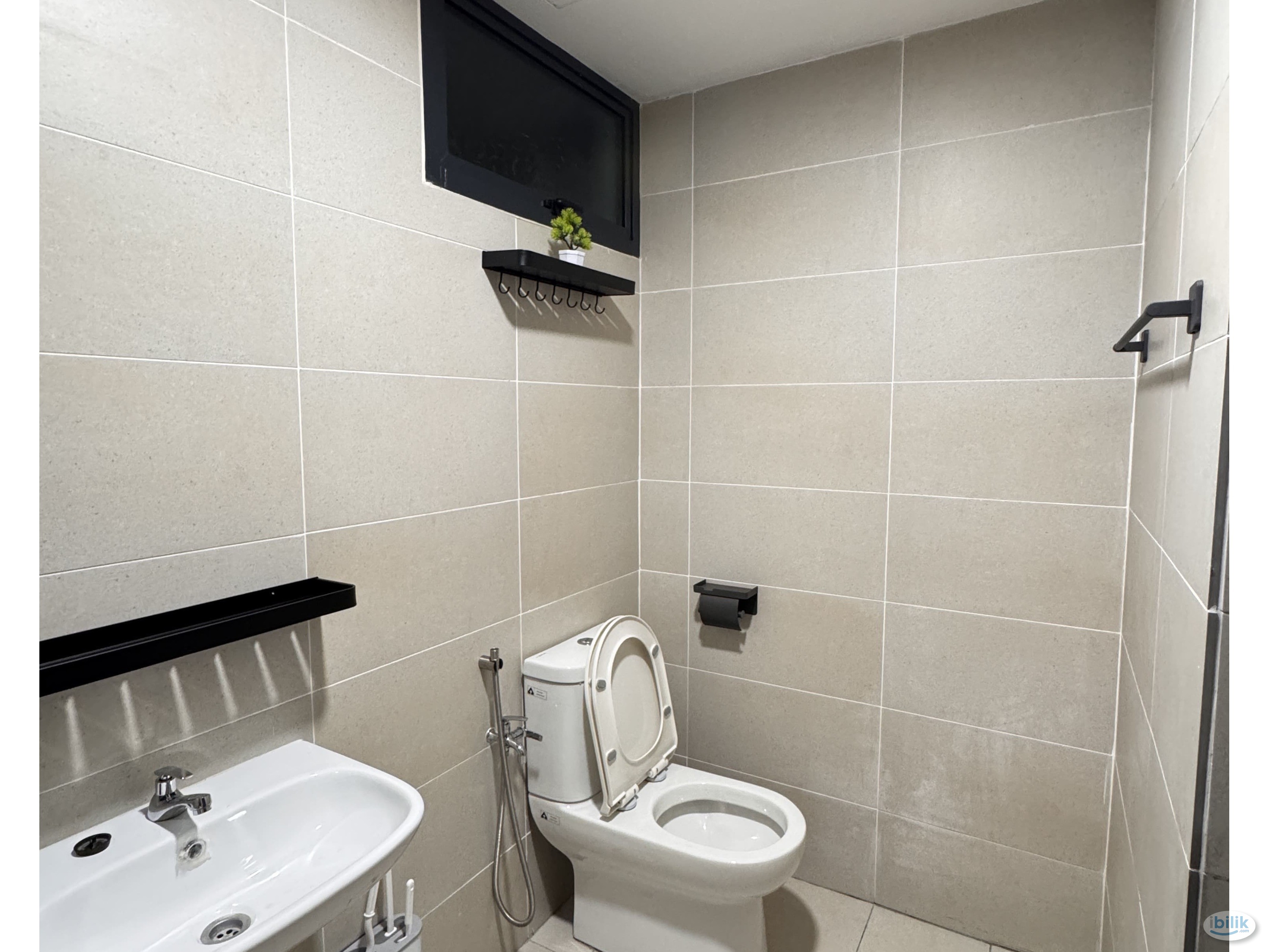 Batu Kawan, Penang Junior Master Room  - Image 5
