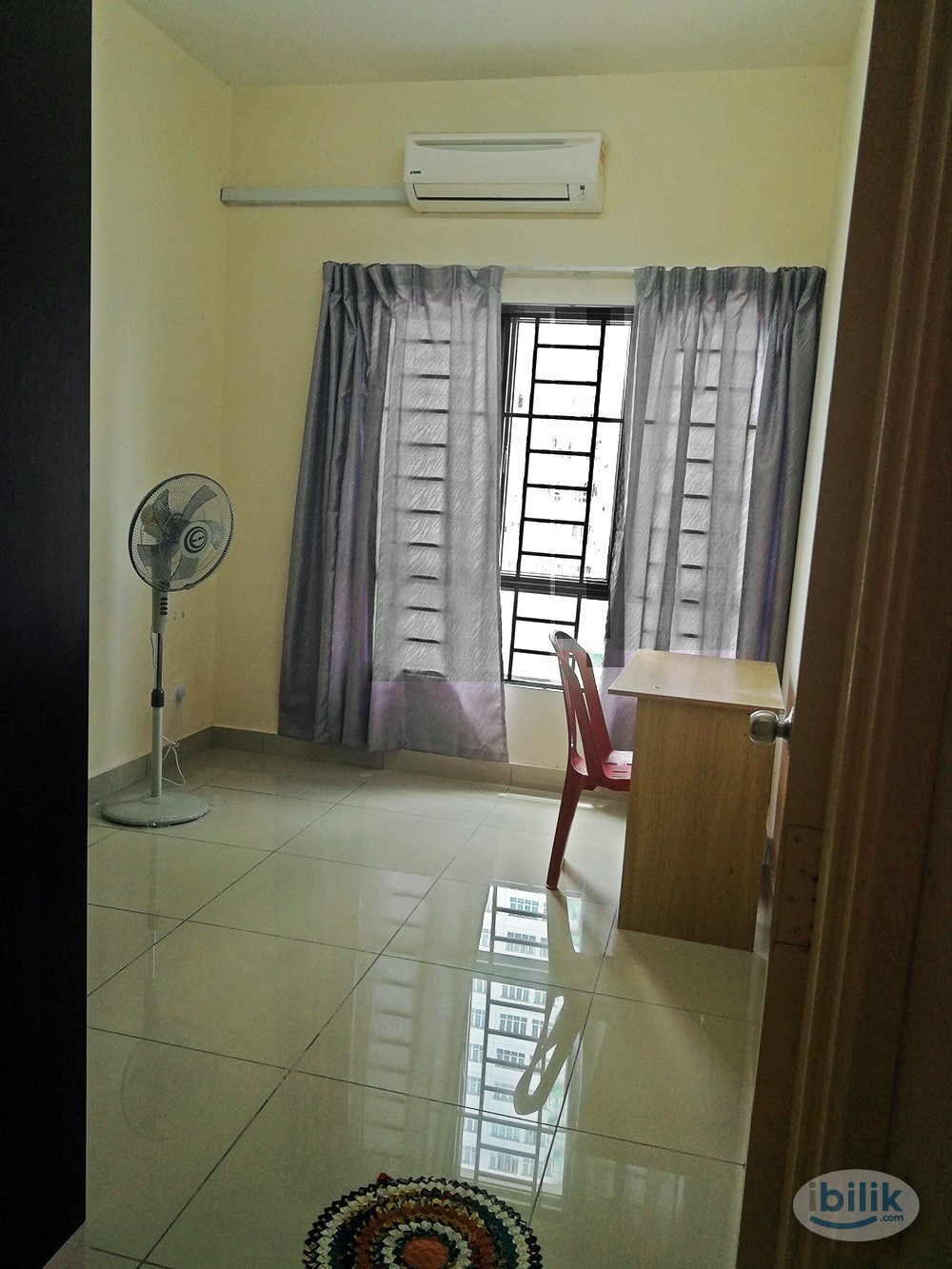 OUG Parklane Medium Room RM600 - Immediate Move In - Image 2