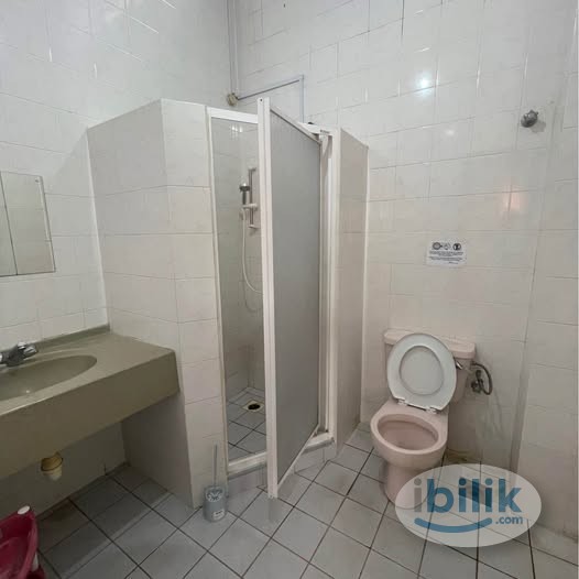👏🏽BANDAR UTAMA READY MOVE IN MASTER ROOM FOR RENT 🤗 🌈TRUSTED AGENT🌈 - Image 5