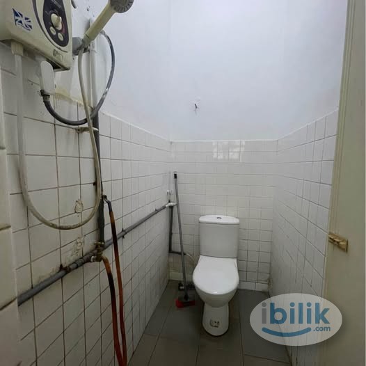 😁SS2 CABINET BUDGET SINGLE ROOM FOR RENT🤗 🔥MOVE IN IMMEDIATELY🌈TRUSTED AGENT🌈 - Image 3