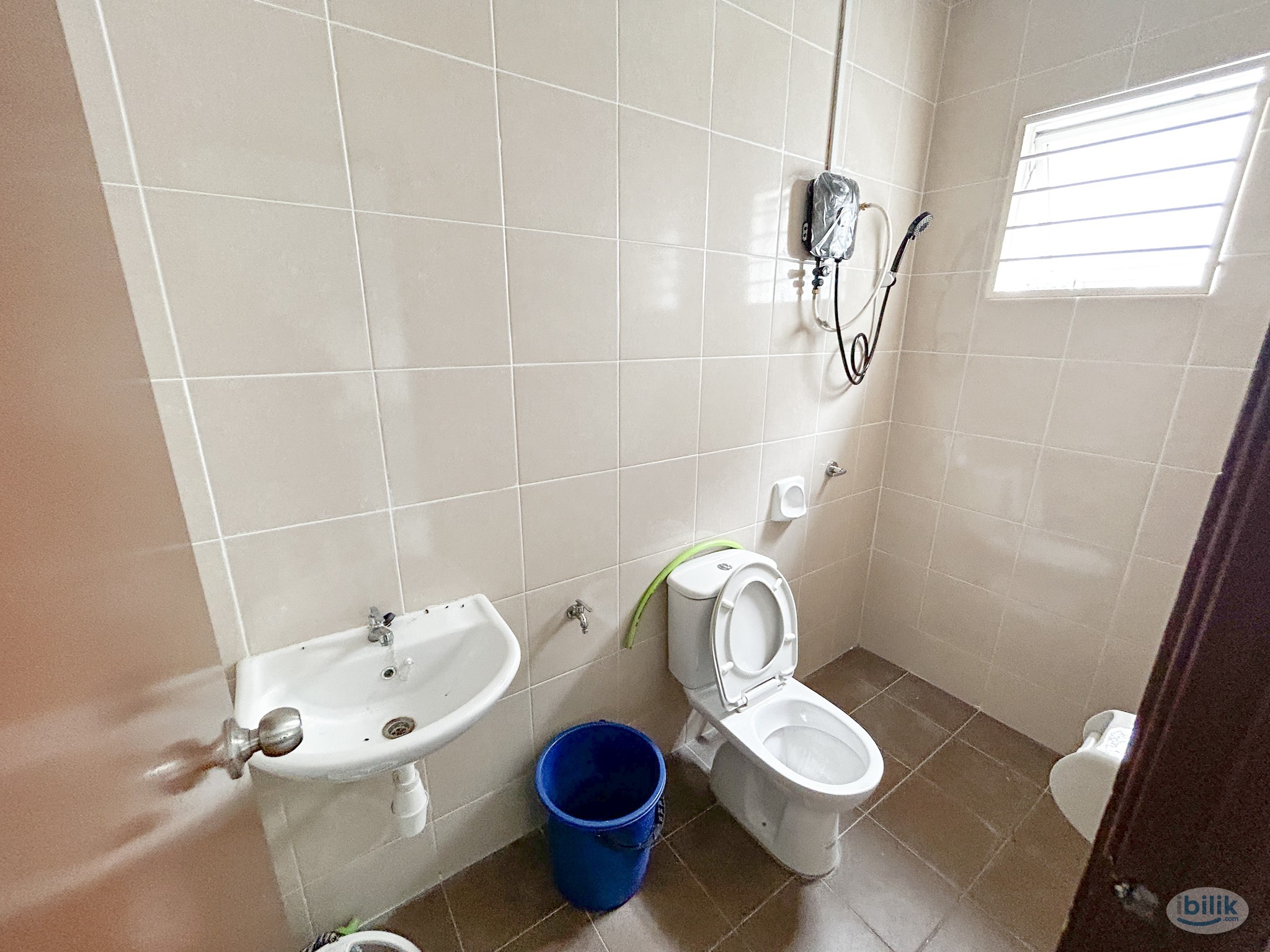 Master Room at Seksyen 23 Shah Alam, Selangor - Image 5