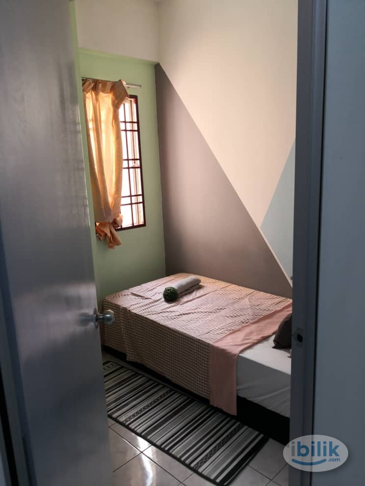 Single Room at Pelangi Damansara Sentral, Mutiara Damansara - Image 1