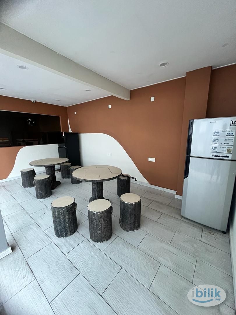 💥LOW DEPOSIT💥CO-LIVING MASTER ROOM WITH PRIVATE BATHROOM ROOM FOR RENT NEAR TO BANDAR BARU KLANG ✨🚗5 Min to Aeon Mall ,  - Image 3