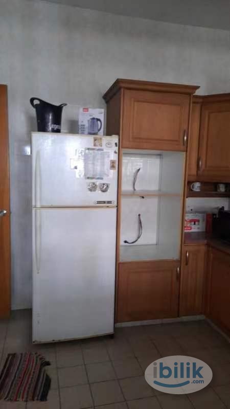 MIDDLE ROOM AT BANDAR UTAMA - Image 2