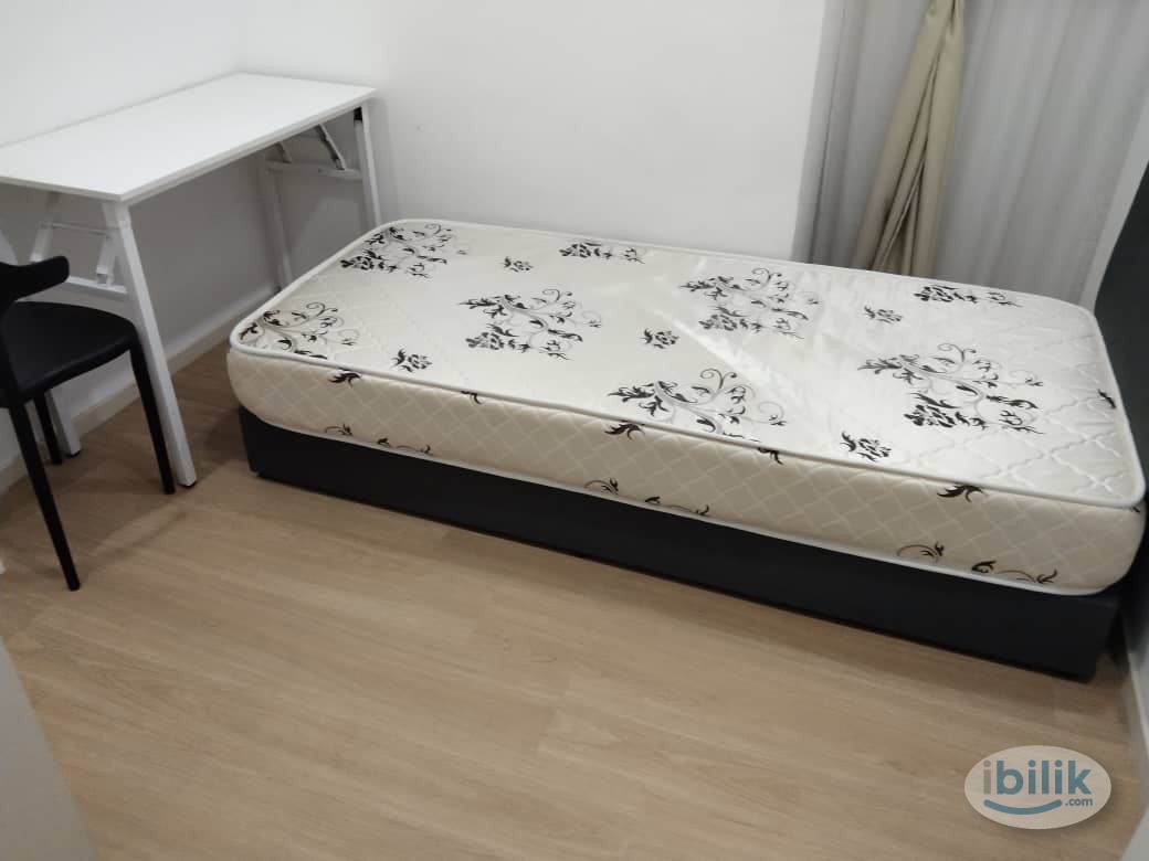 Small Room at Goodwood Bangsar South, Pantai - Image 1