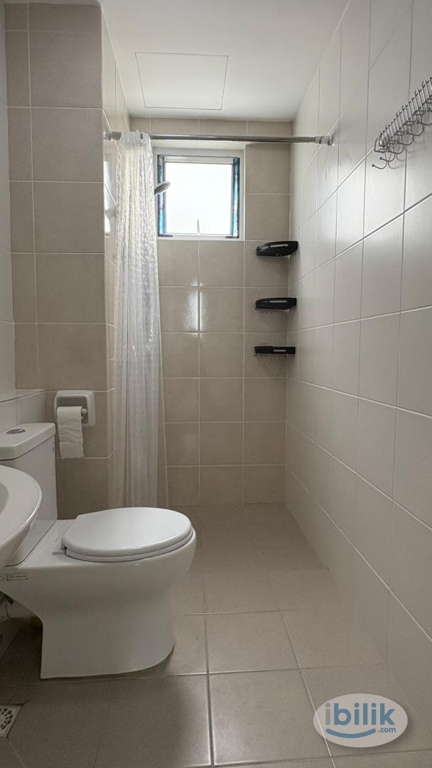 Single Room at Havana Beach Residences, Bayan Lepas - Image 3