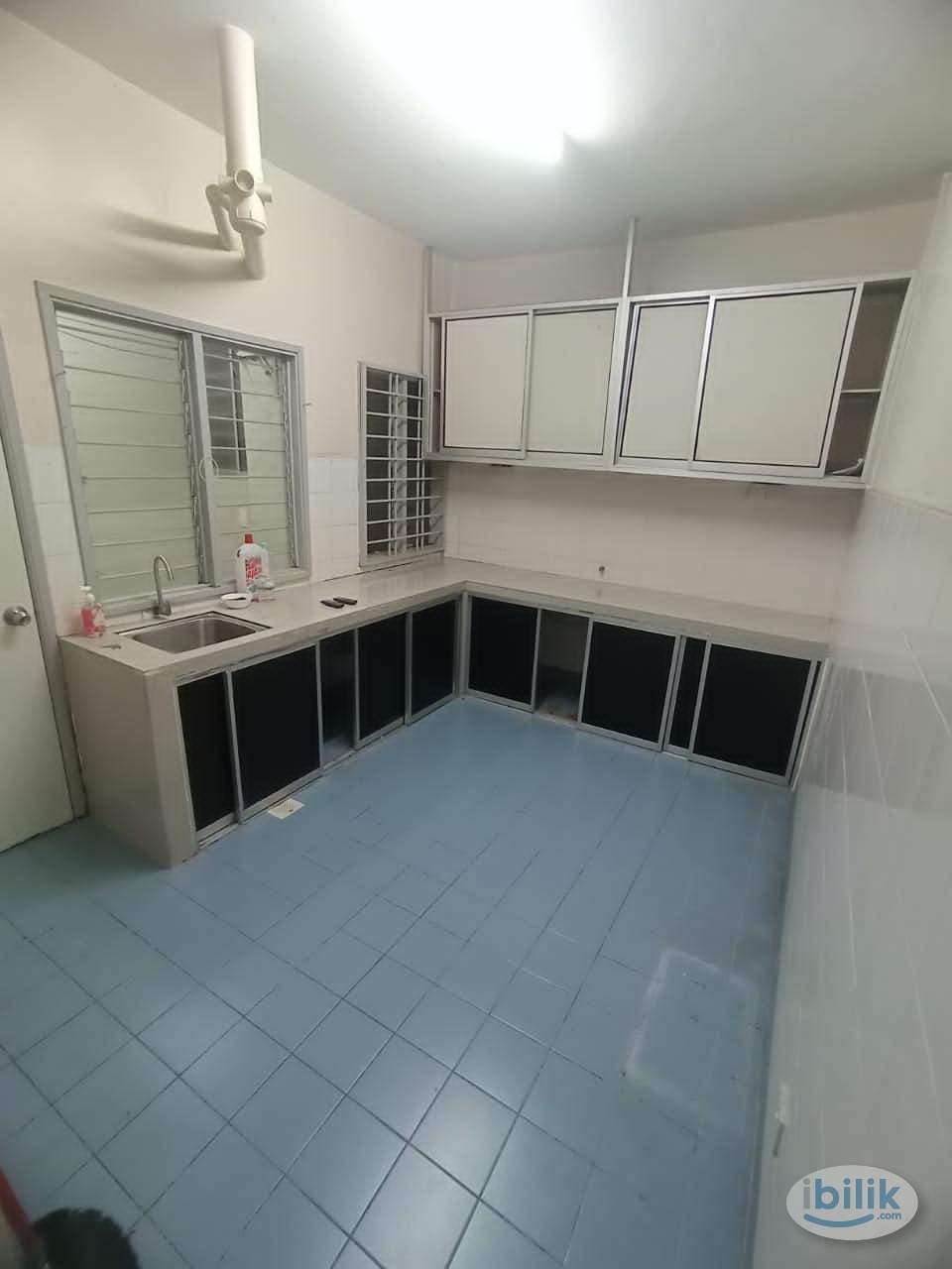 Small room for rent - Image 3