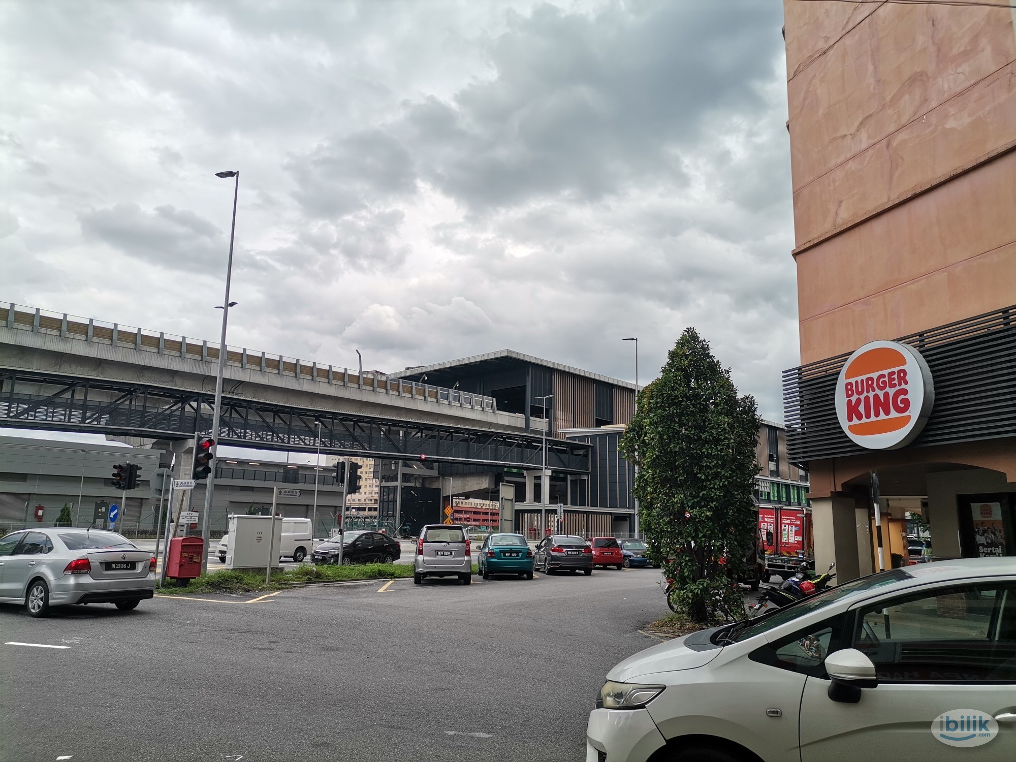 Master Room at Taman Serdang Raya, Seri Kembangan - Image 4