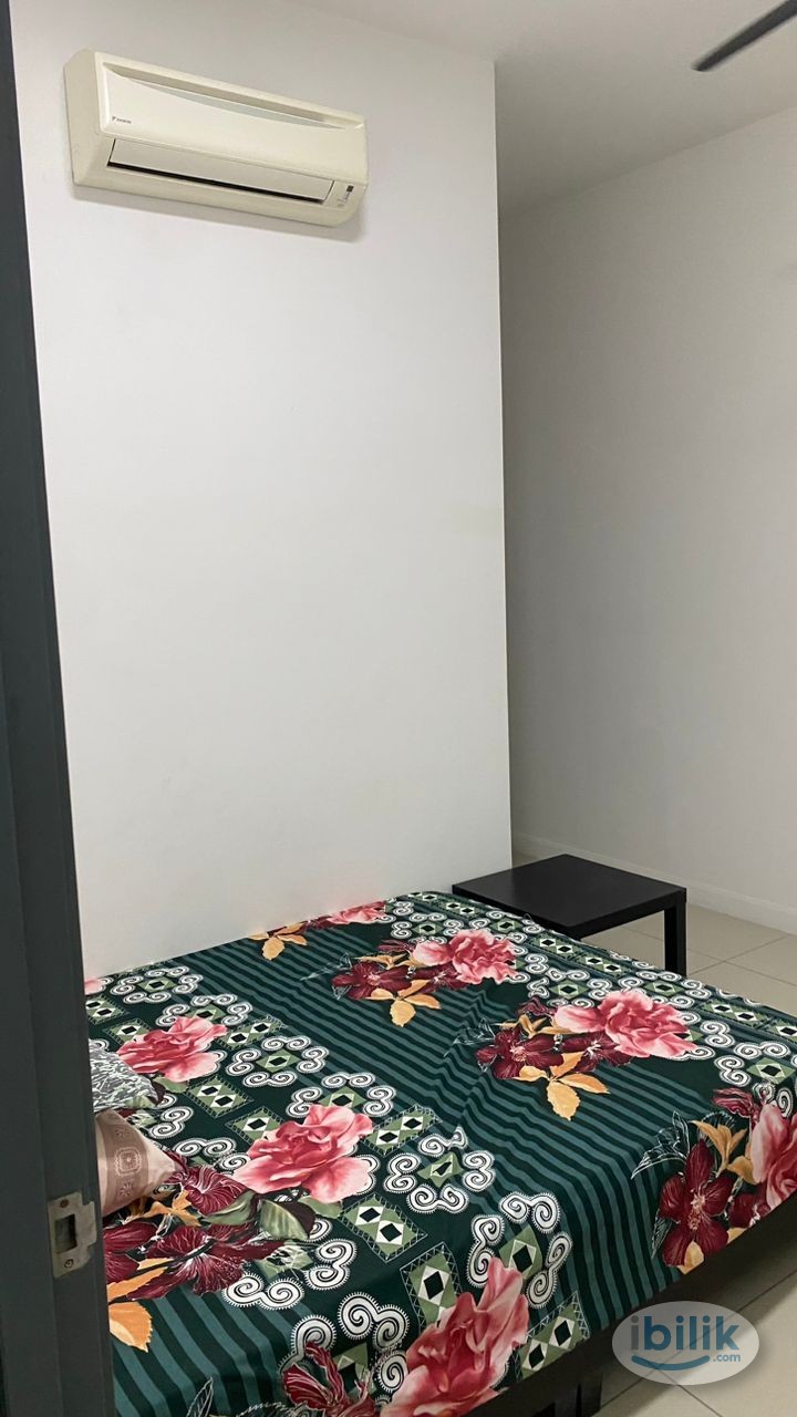 Middle Room at Simpang Ampat, Penang - Image 1