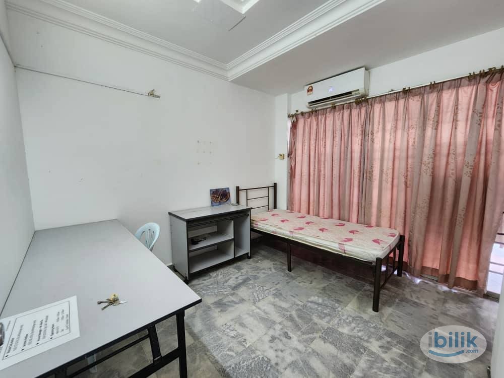 🌟 Medium Room with Aircond for Rent @ Bandar Puchong Jaya 🌟 - Image 1
