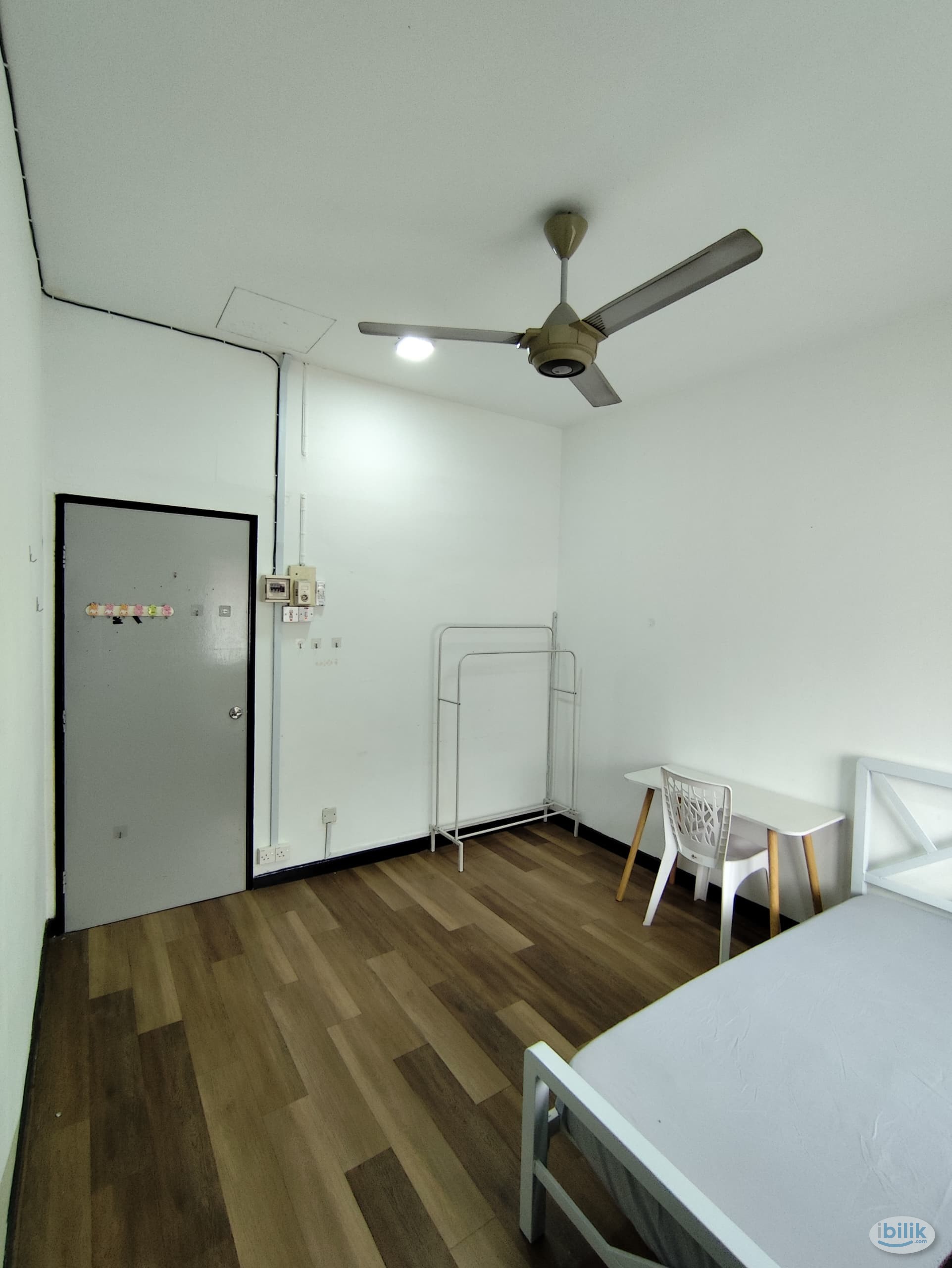 🤩 SPACIOUS ROOM IN SS2 NEAR PUBLIC TRANSPORTATION IN SS2 ✨MOVE IN IMMEDIATELY WITH ZERO DEPOSIT ‼️ - Image 2